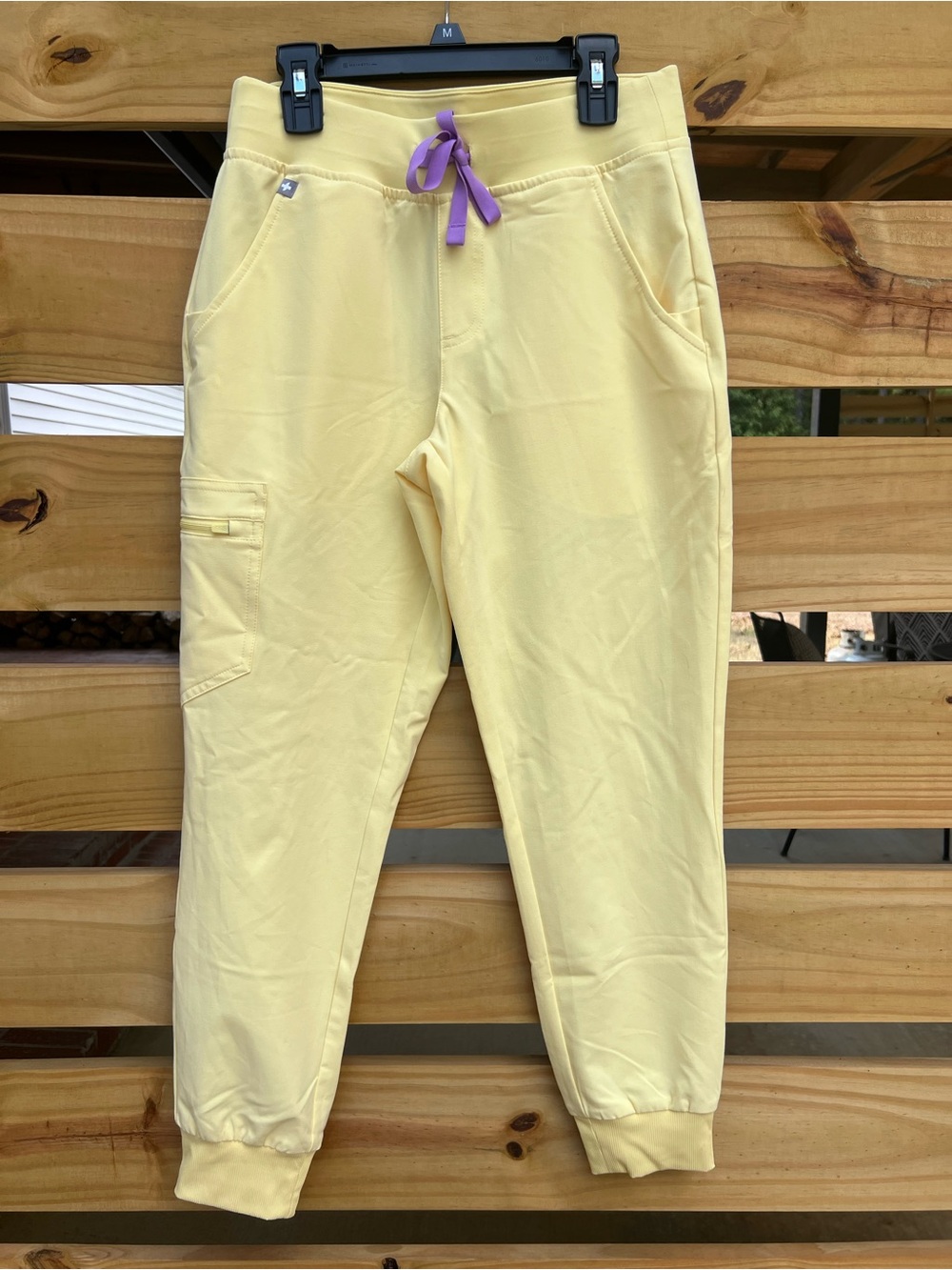 Figs Butter Yellow Zamora Jogger Scrub Pants Size XS Regular NWOT